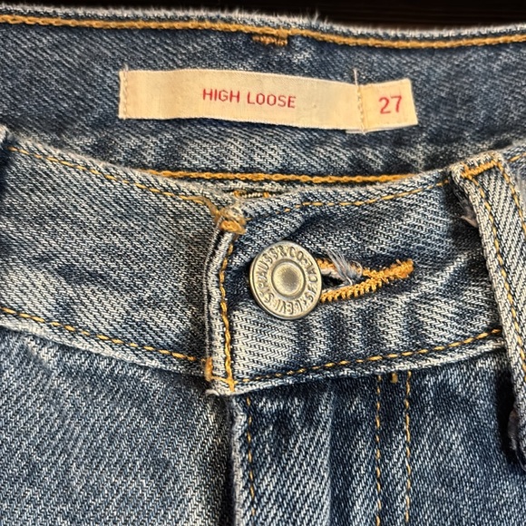 Levi’s High Rise Wide Leg Jean - Picture 3 of 9